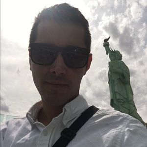 Meet your Posher, Daniel